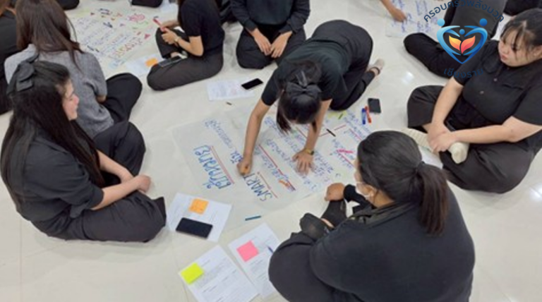 เสริมพลัง “ครูพี่เลี้ยง” ปั้นแกนนำครอบครัวพลังบวก สู่รั้วโรงเรียนในเชียงราย